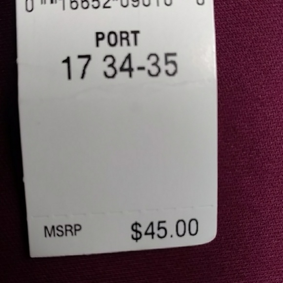 Van Heusen Men's Lux Sateen Fitted Dress Shirt - Picture 4 of 8